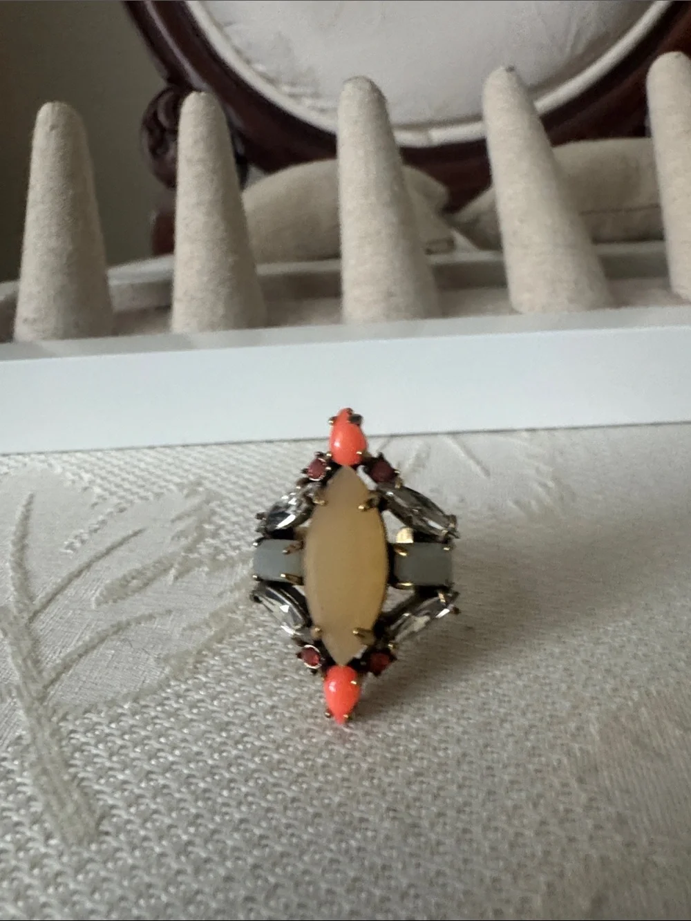 Stella & Dot Riviera ring - Picture 2 of 3